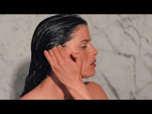 Carica e avvia il video nel visualizzatore di galleria, Bain Fluidealiste Original Shampoo
